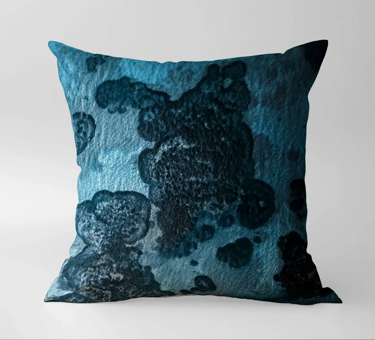 Time in Layers cuscino da somewhere.soul.escape