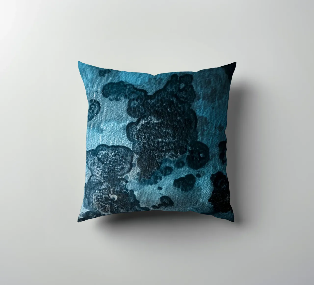 Time in Layers cuscino da somewhere.soul.escape