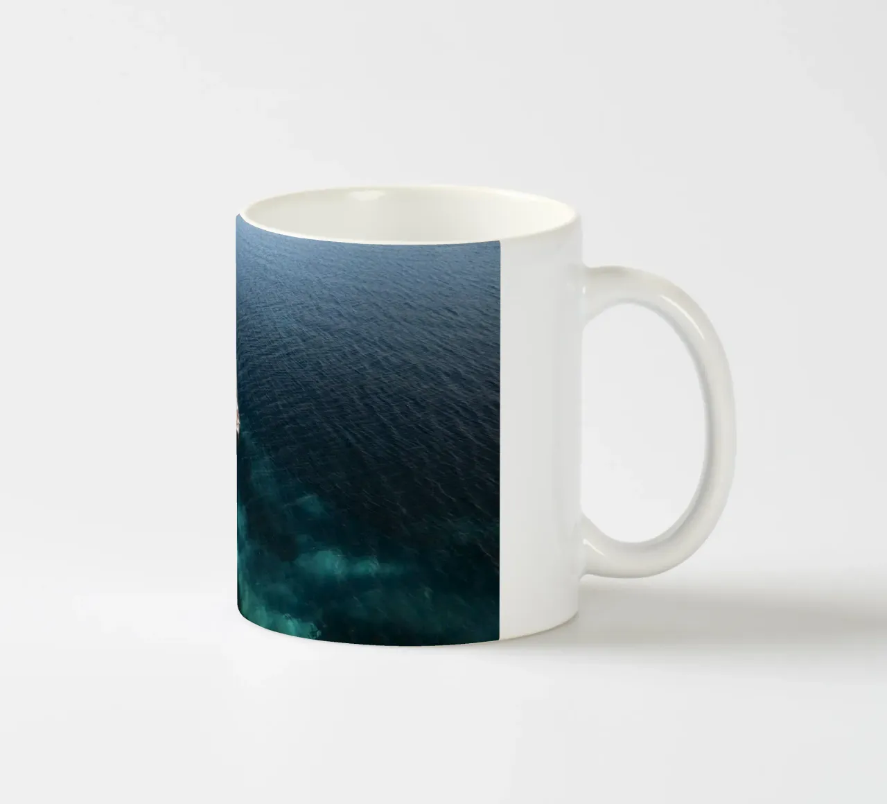 Into the Blue tazza in ceramica da somewhere.soul.escape
