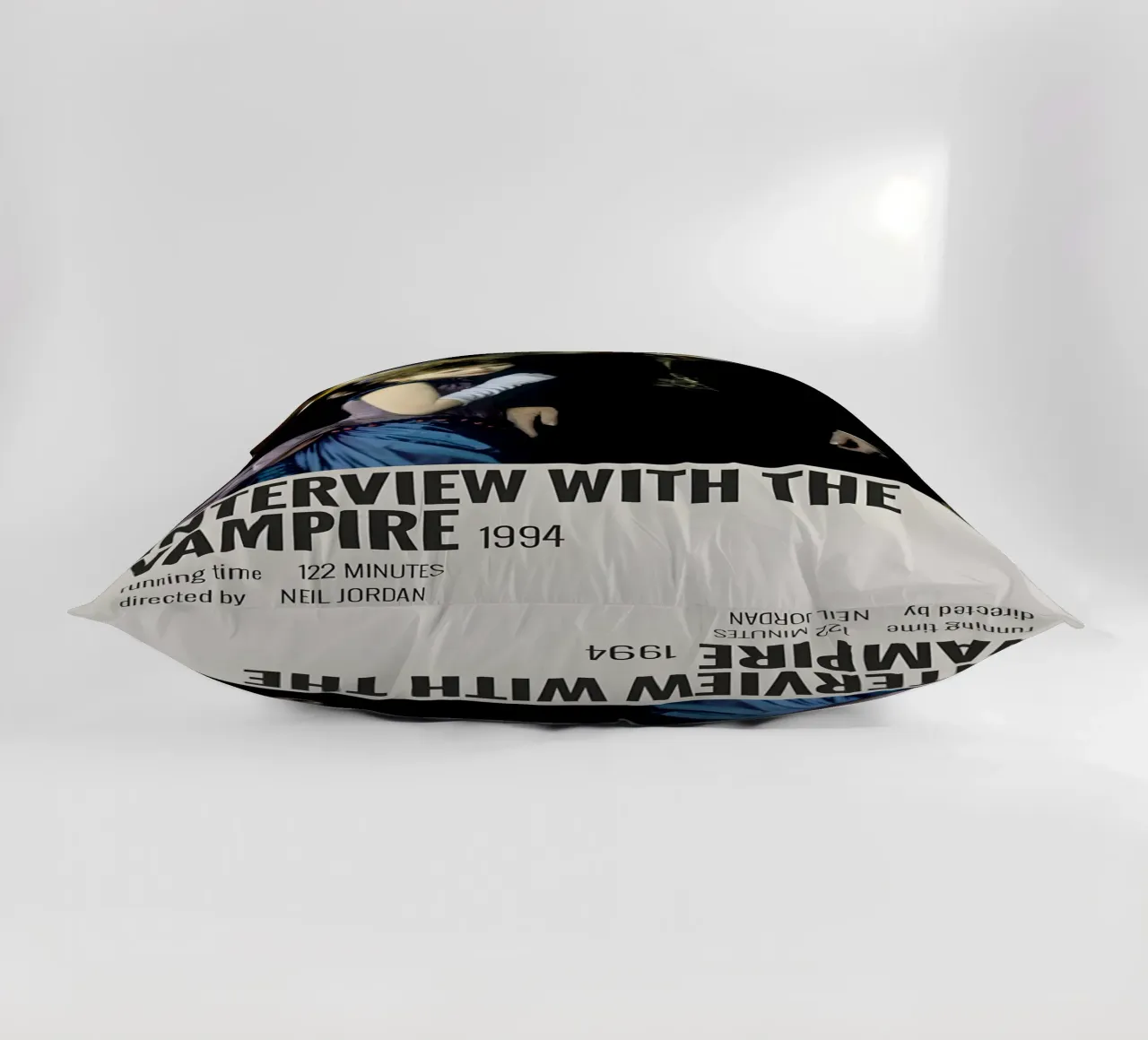 INTERVIEW WITH THE VAMPIRE 1994 cuscino da MVFminimalist