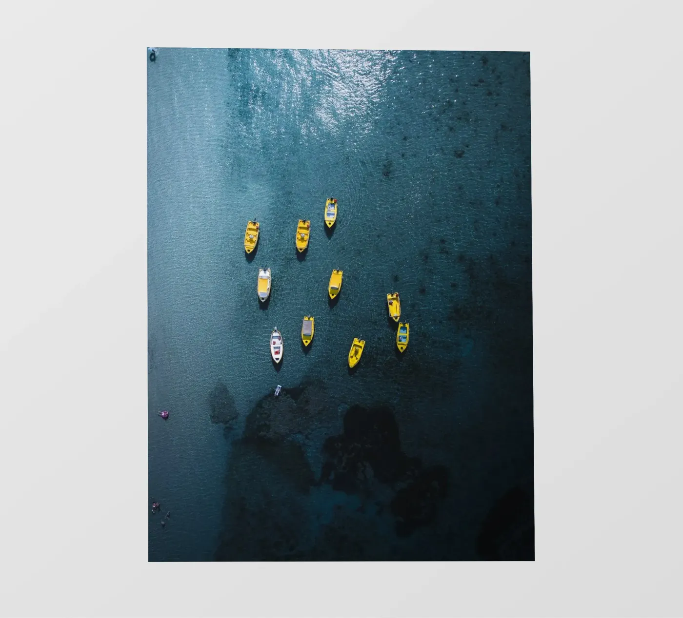 Yellow Pause fotobehang van somewhere.soul.escape