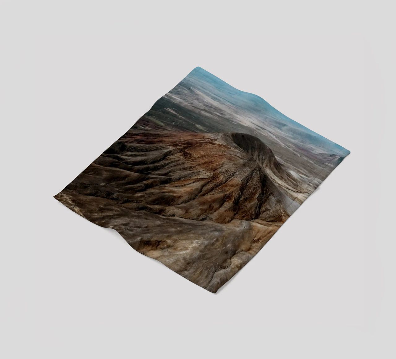 Tectonic Field coperta in pile da somewhere.soul.escape