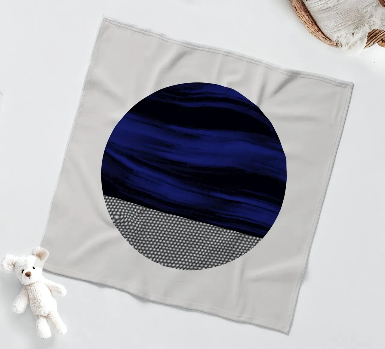 Luxe blauw en grijs nordic art 03 fleecedeken van Little Dean
