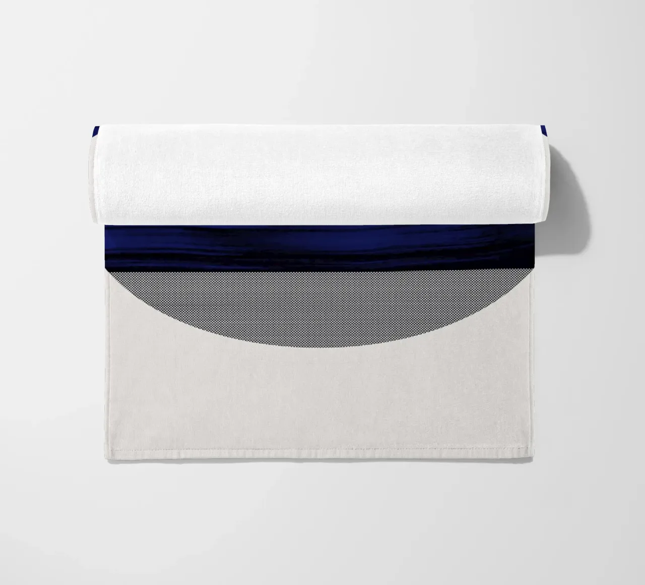 Luxe blauw en grijs nordic art 03 strandhanddoek van Little Dean
