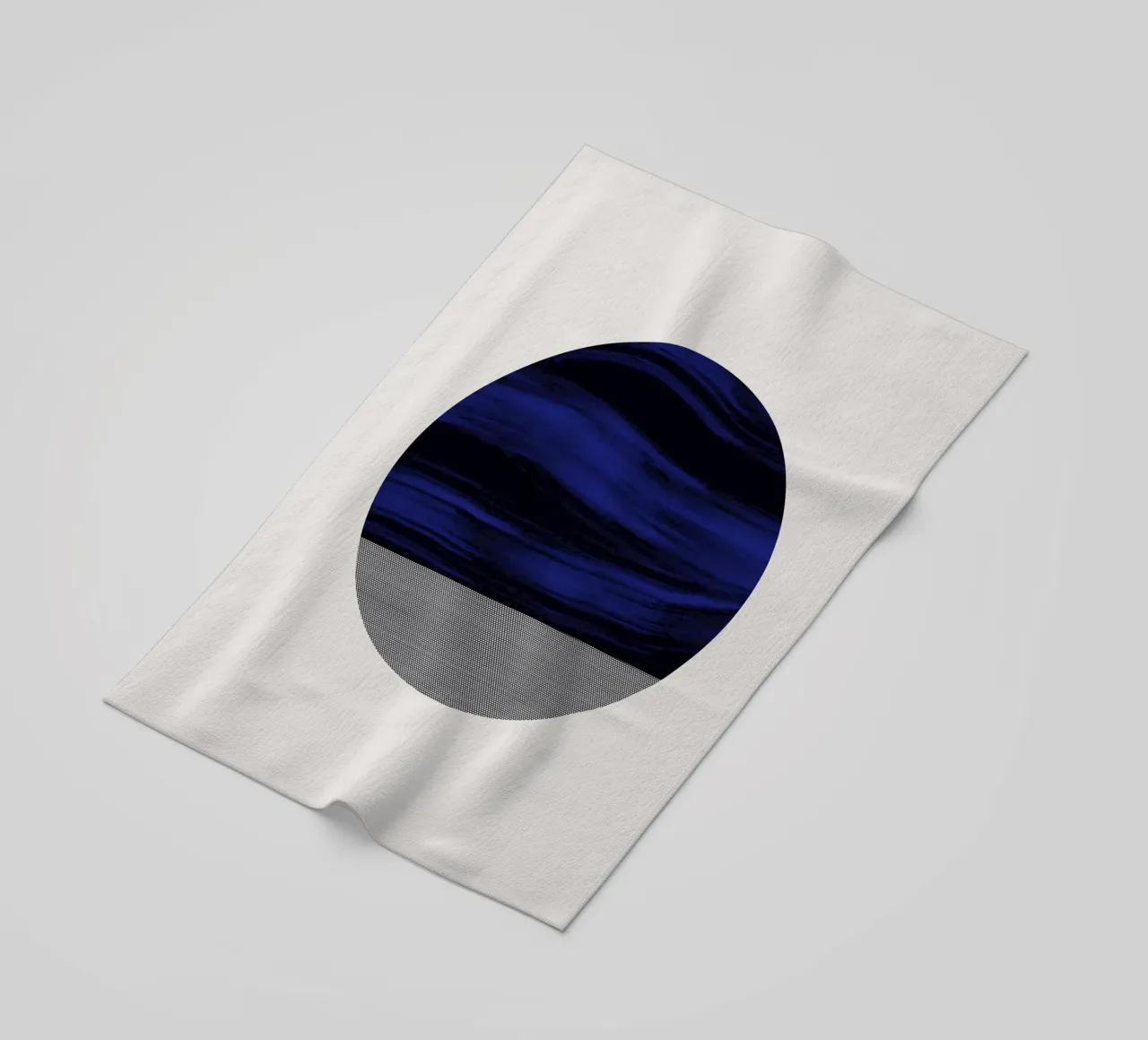 Luxe blauw en grijs nordic art 03 strandhanddoek van Little Dean