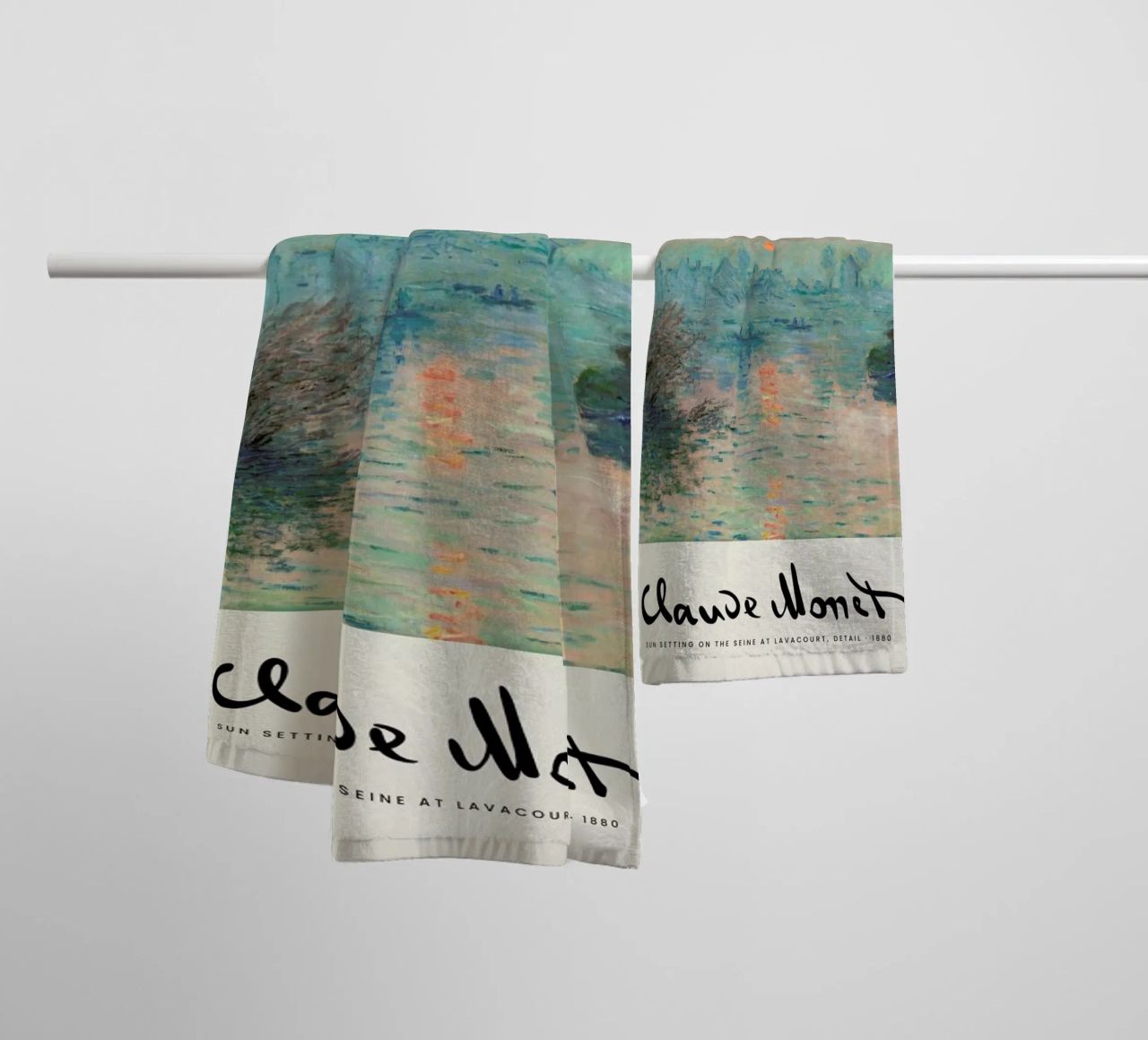 Monet – Signed Sun Setting on the Seine Handtuch von Vintage by JUNIQE