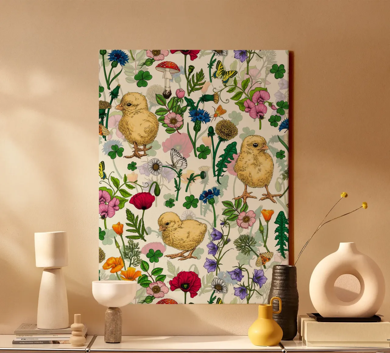 Kippen en wilde bloemen op gebroken wit canvas met Baklijst van Painted Nature