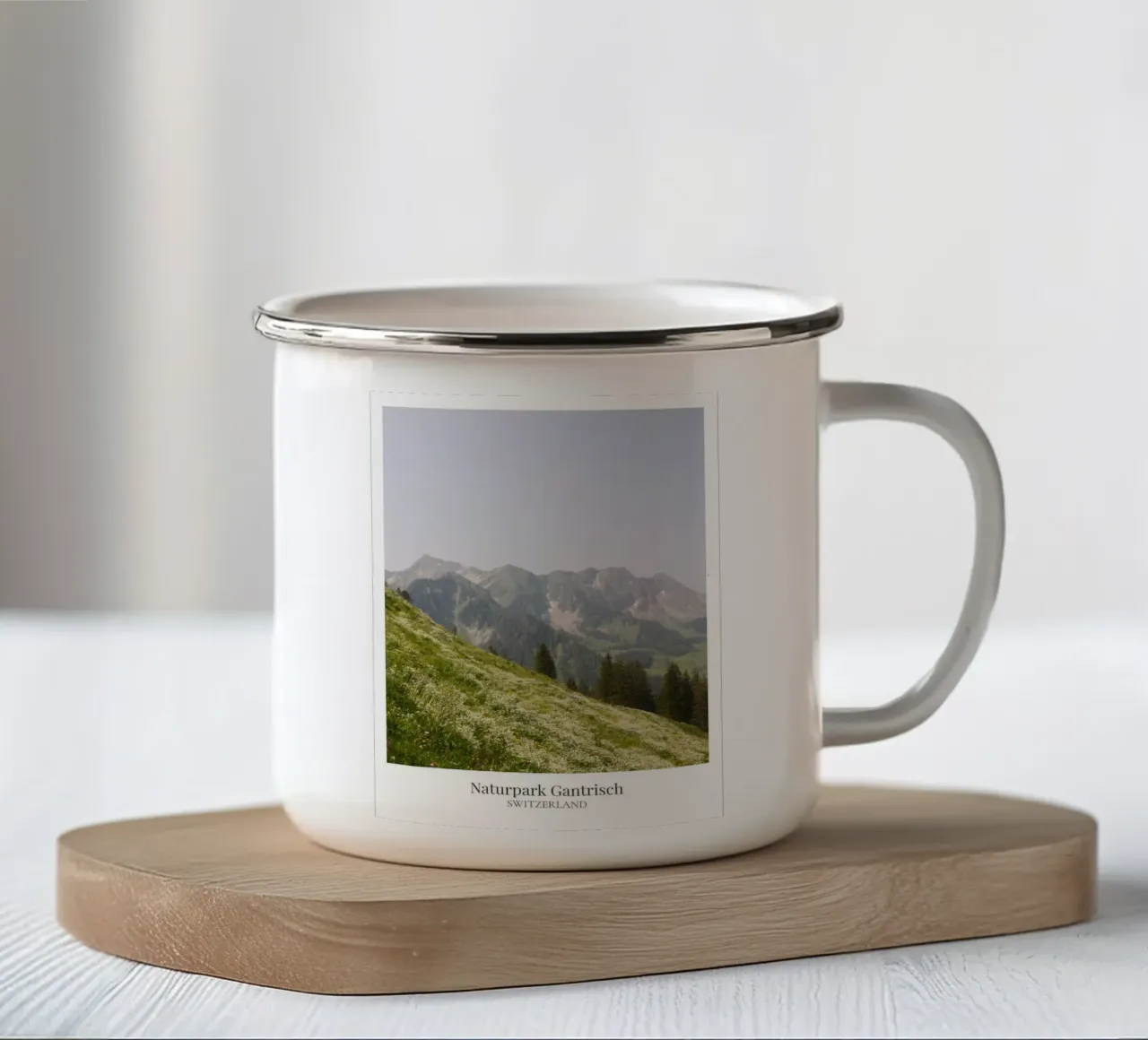 Gantrisch III: Switzerland tazza in smalto da FujiFrames