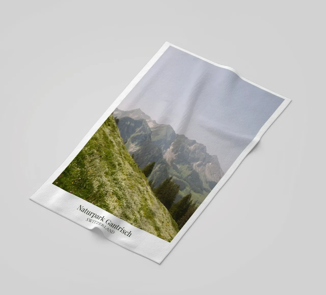 Gantrisch III: Switzerland telo mare da FujiFrames