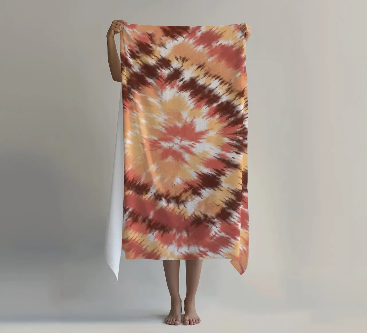 Tie dye in colore autunnale telo mare da Little Dean