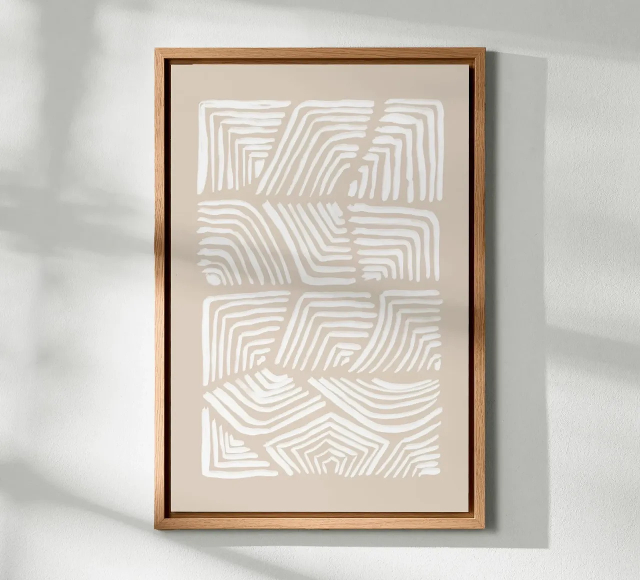 Vortici astratti bianchi su beige pannello forex da Melloi Art Print