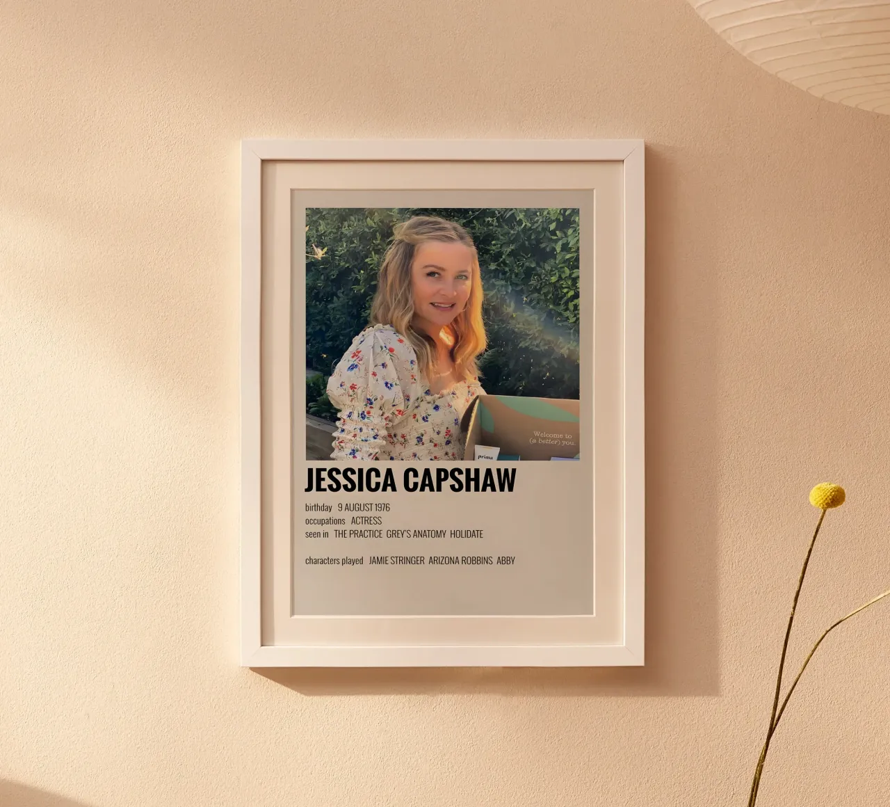 JESSICA CAPSHAW poster con telaio in legno da MVFminimalist
