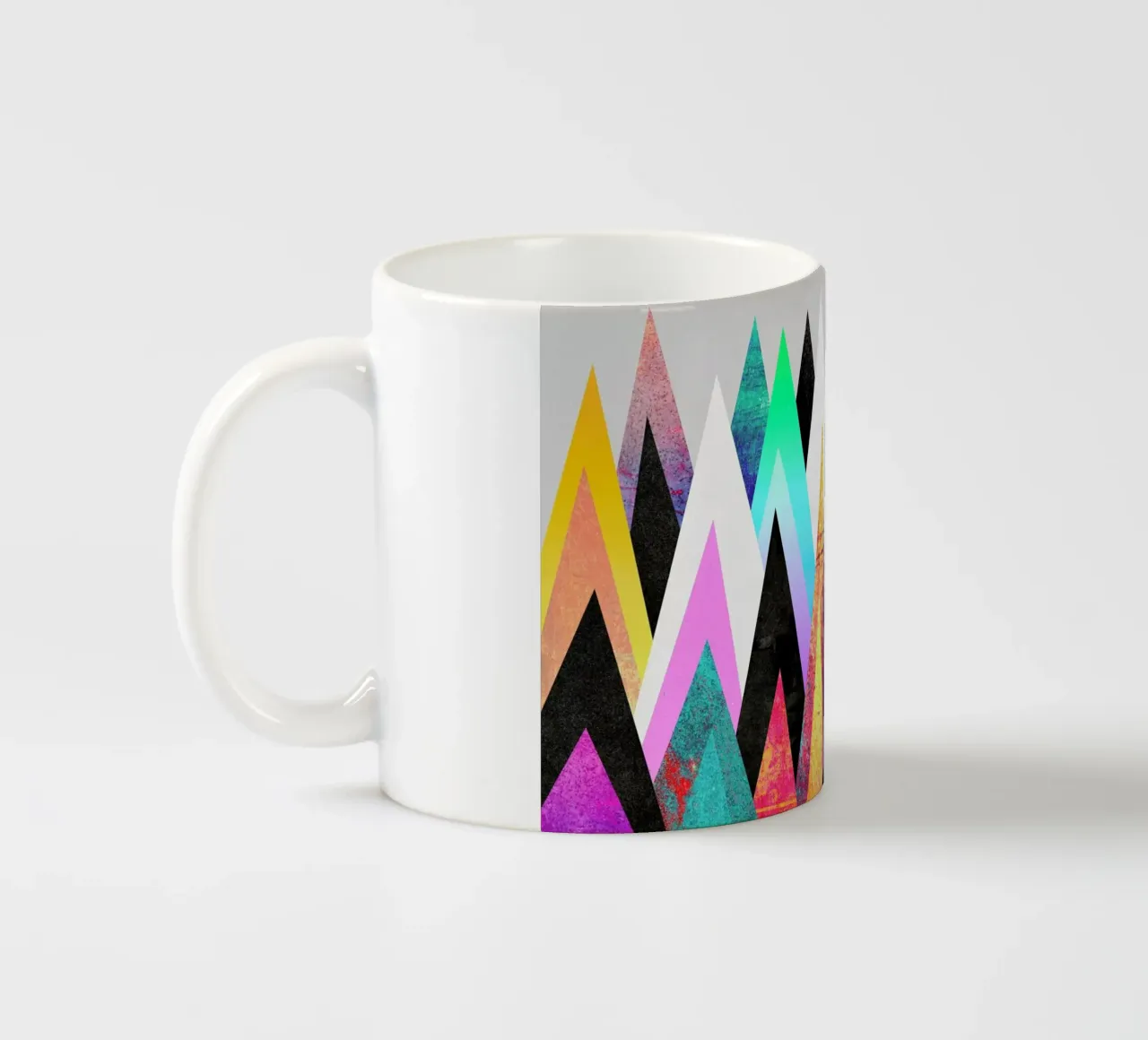 Colorful Peaks tazza in ceramica da Elisabeth Fredriksson