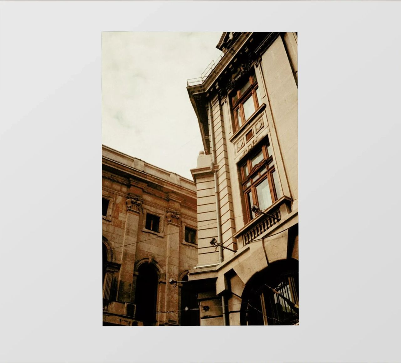 Analog Series The Corner telo in pvc da Sebastian Hilgetag