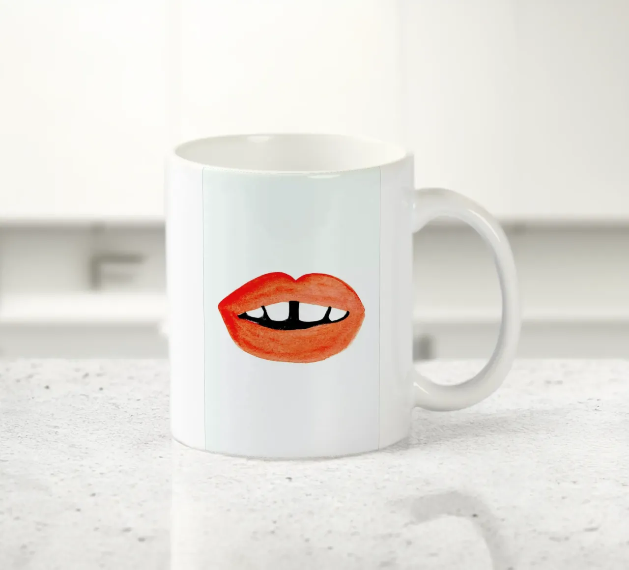 Quirky Smile tazza in ceramica da Ekaterina Koroleva