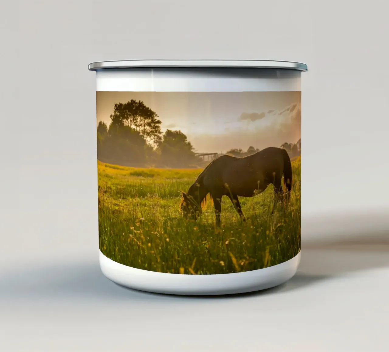 horse in epic field tazza in smalto da Horsire