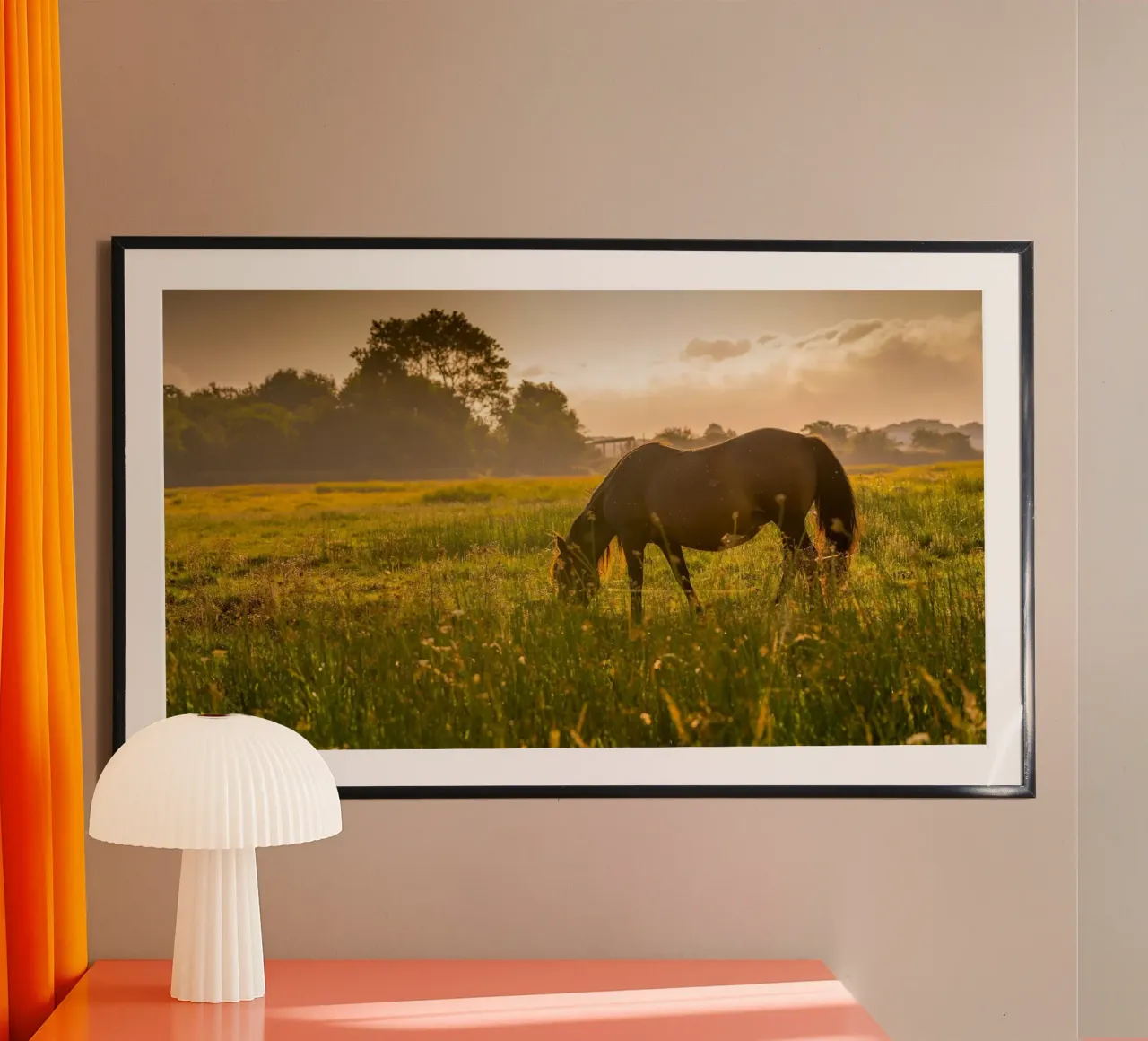horse in epic field poster da Horsire