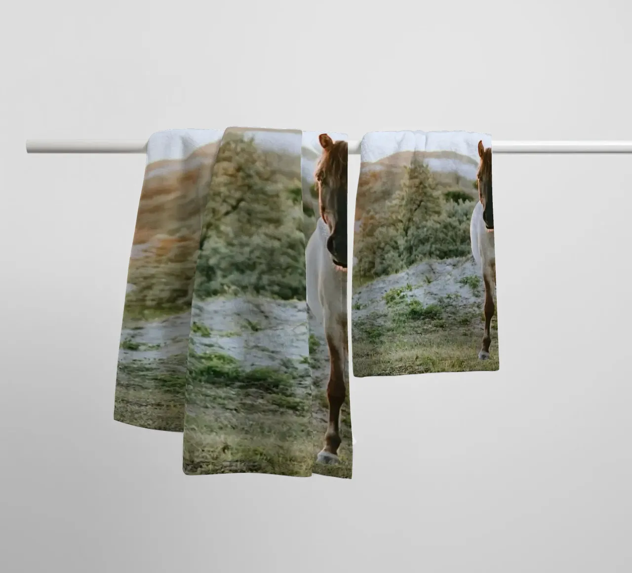 sunlight shrubbery towel by Horsire