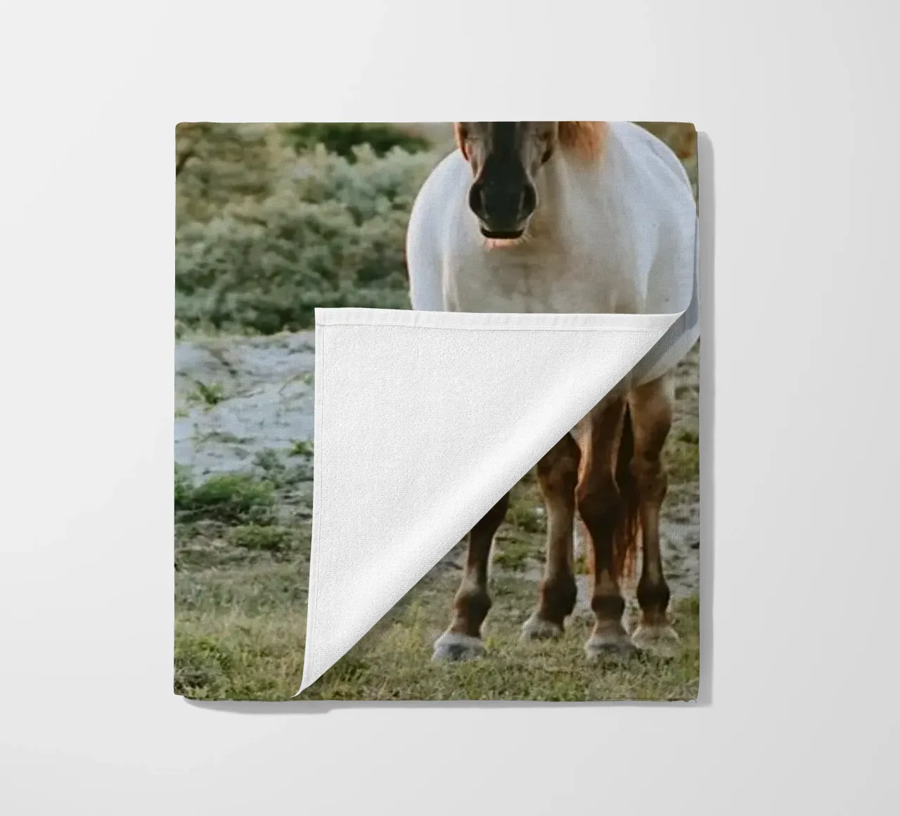 sunlight shrubbery beach towel by Horsire