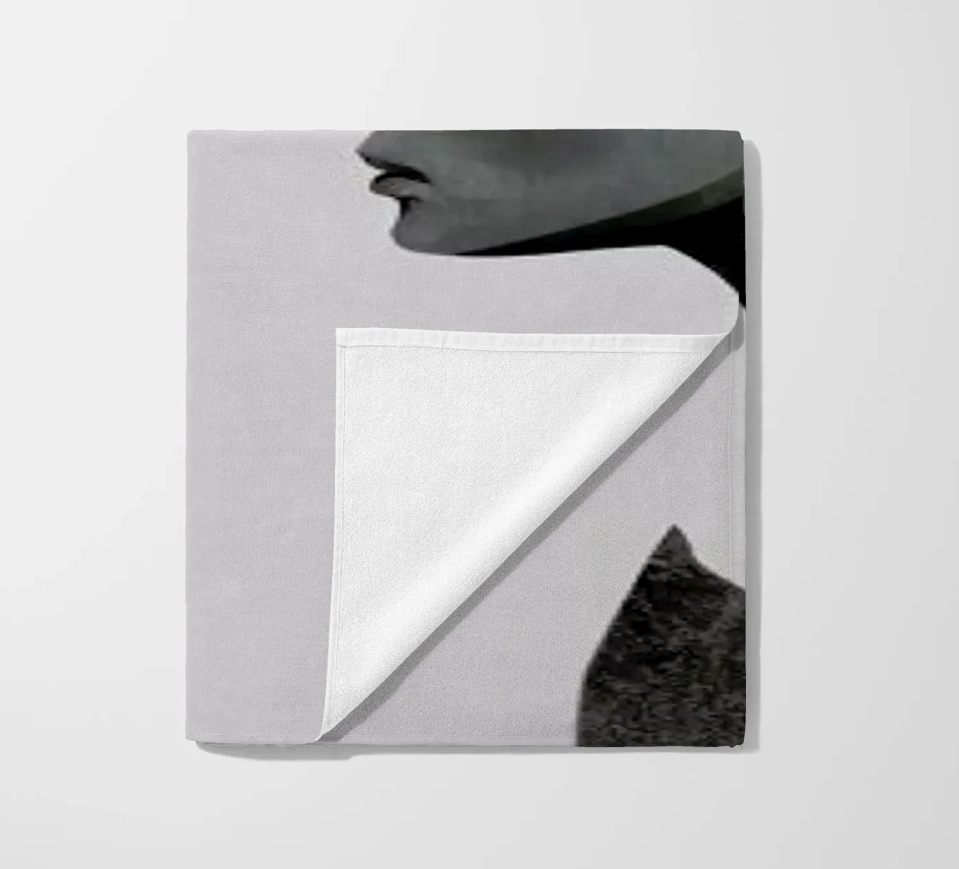 A Reflection telo mare da Ruben Ireland