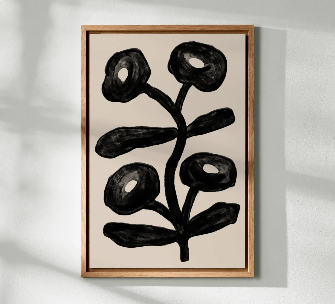 Abstracte zwarte bloesemtak op beige canvas van Melloi Art Print