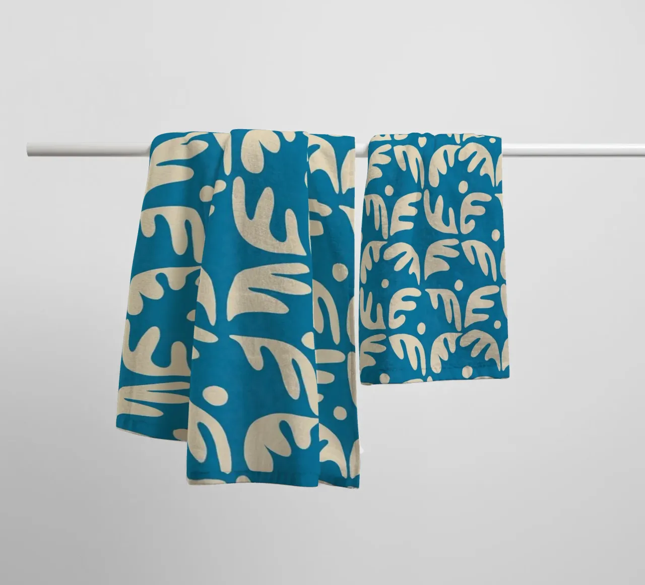 Cyano Pattern No 04 asciugamano da bagno da treechild