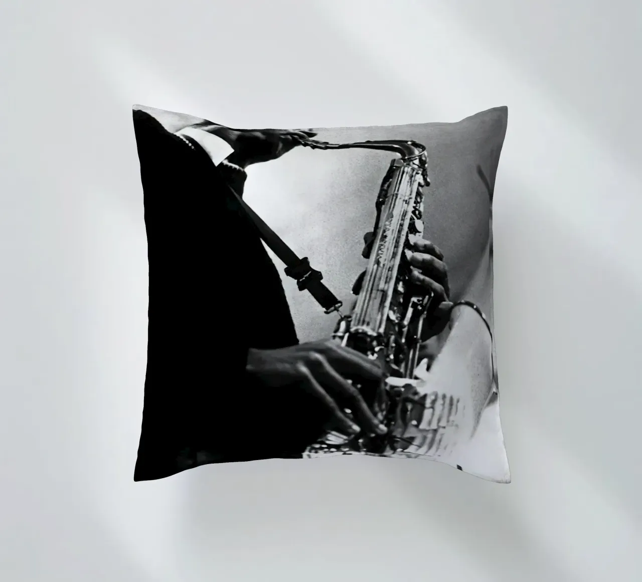 Il sassofonista Ornette Coleman C. 1959 cuscino da williamsshop