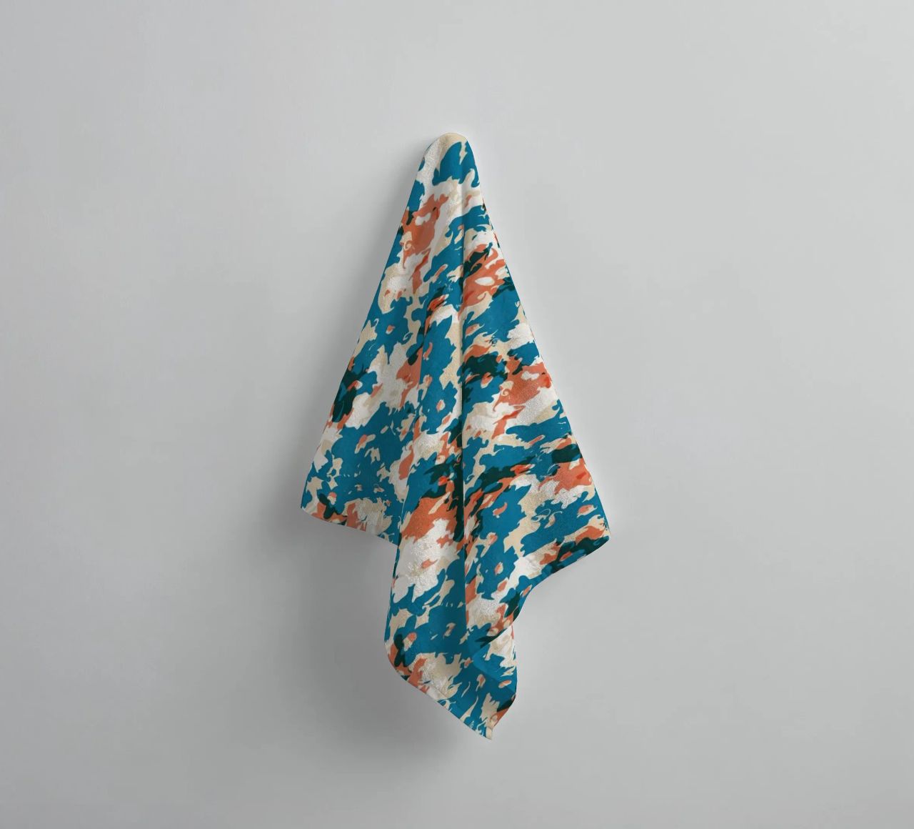 Cyano Pattern No 10 asciugamano da bagno da treechild