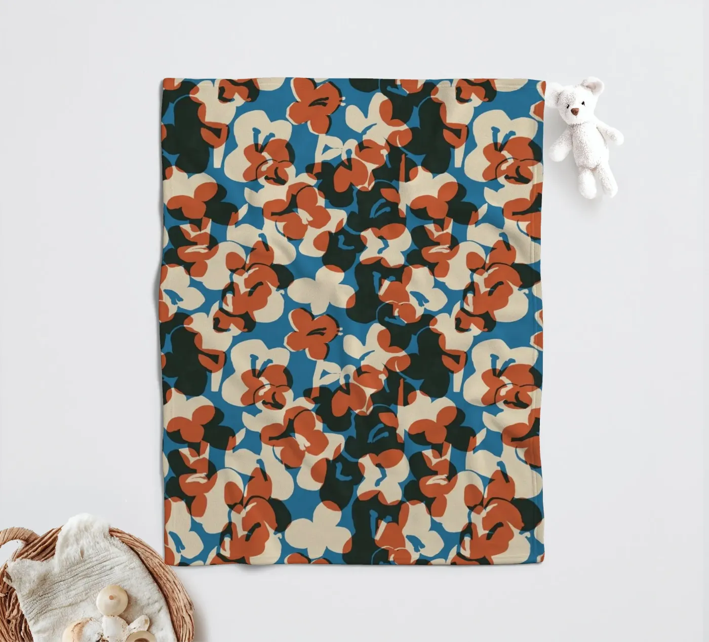 Cyano Pattern No 12 Fleecedecke von treechild