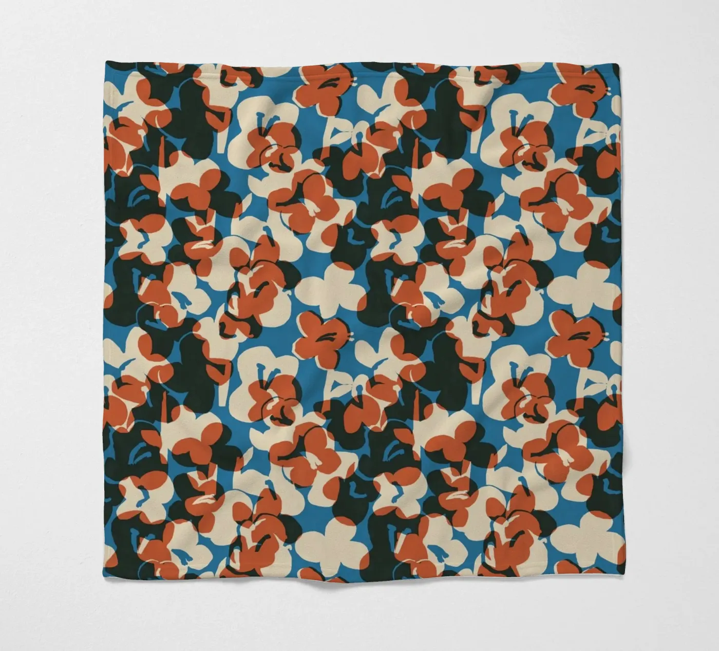 Cyano Pattern No 12 Fleecedecke von treechild