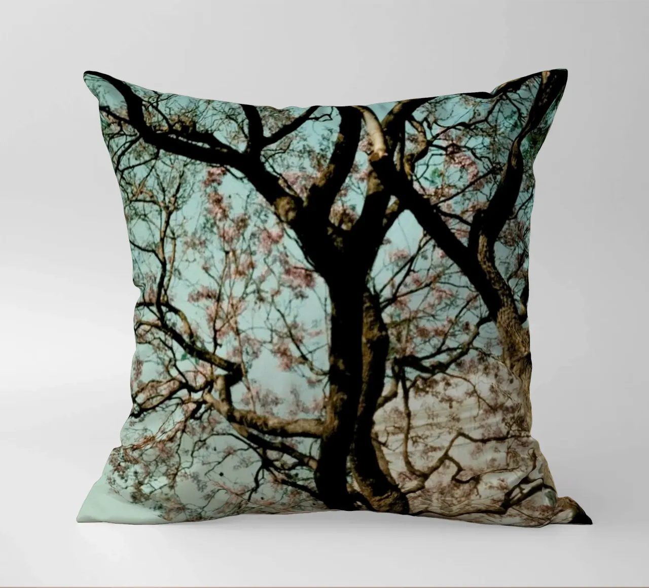 Analog Series The Tree In The City cuscino da Sebastian Hilgetag