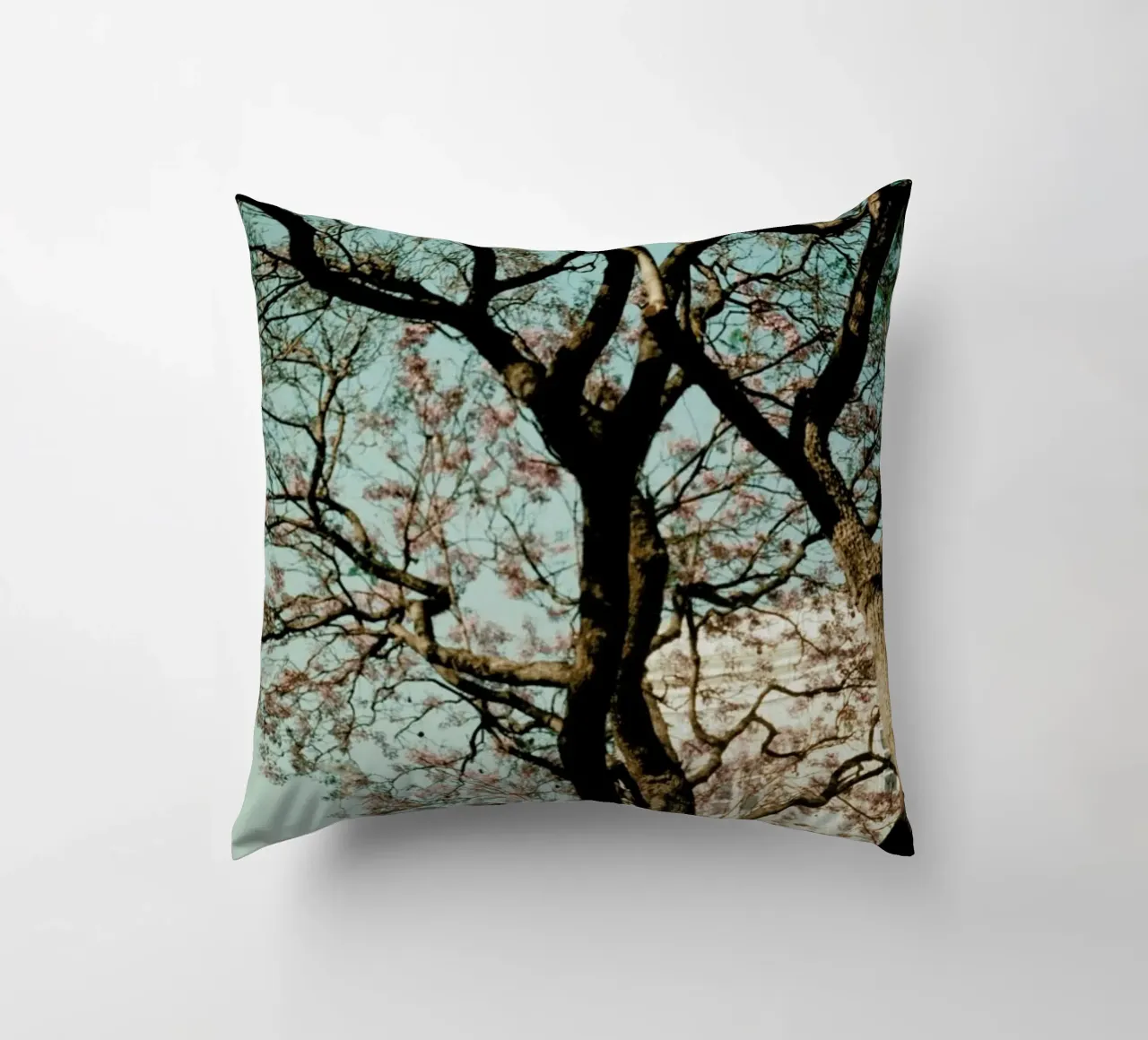 Analog Series The Tree In The City cuscino da Sebastian Hilgetag