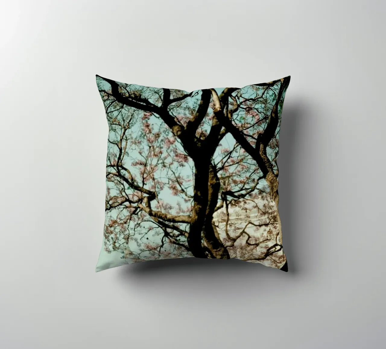 Analog Series The Tree In The City cuscino da Sebastian Hilgetag
