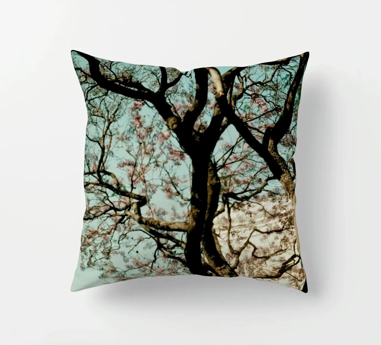 Analog Series The Tree In The City cuscino da Sebastian Hilgetag