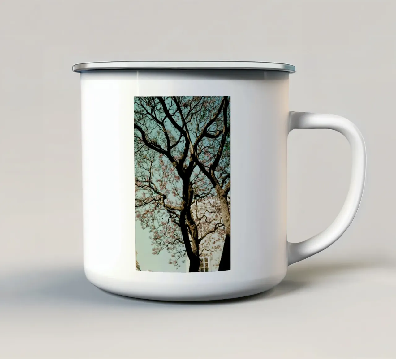 Analog Series The Tree In The City tazza in smalto da Sebastian Hilgetag