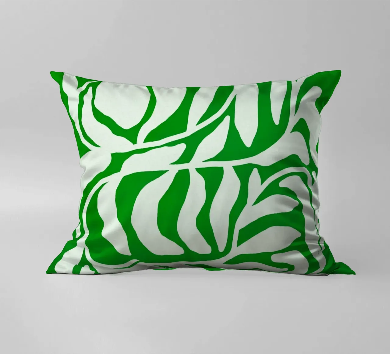 Tropical Green Cutout Floral Pattern with Island Vibe cuscino da mysteriouscoco