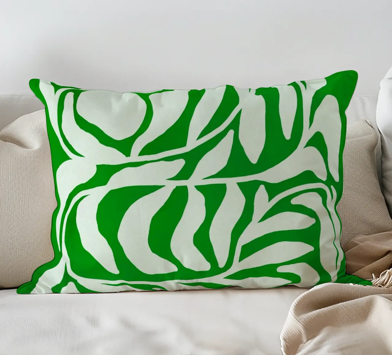 Tropical Green Cutout Floral Pattern with Island Vibe cuscino da mysteriouscoco