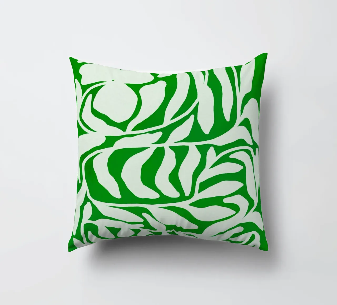 Tropical Green Cutout Floral Pattern with Island Vibe cuscino da mysteriouscoco