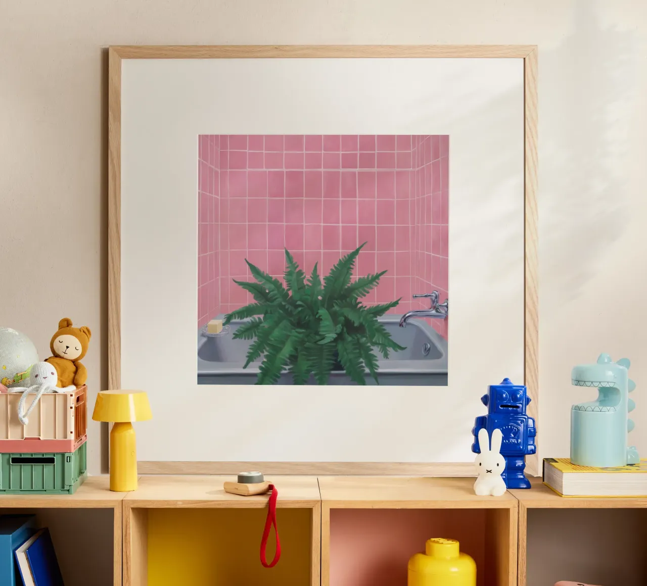 Raggio di sole della pianta di giada poster con telaio in legno da Pan Denim