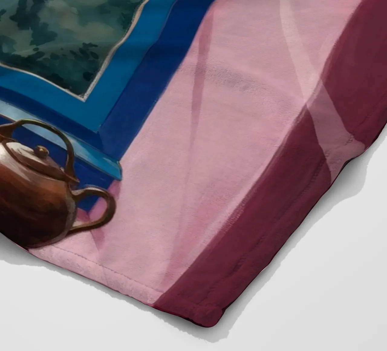 Tee bei Sonnenuntergang am Fenster Fleecedecke von Pan Denim