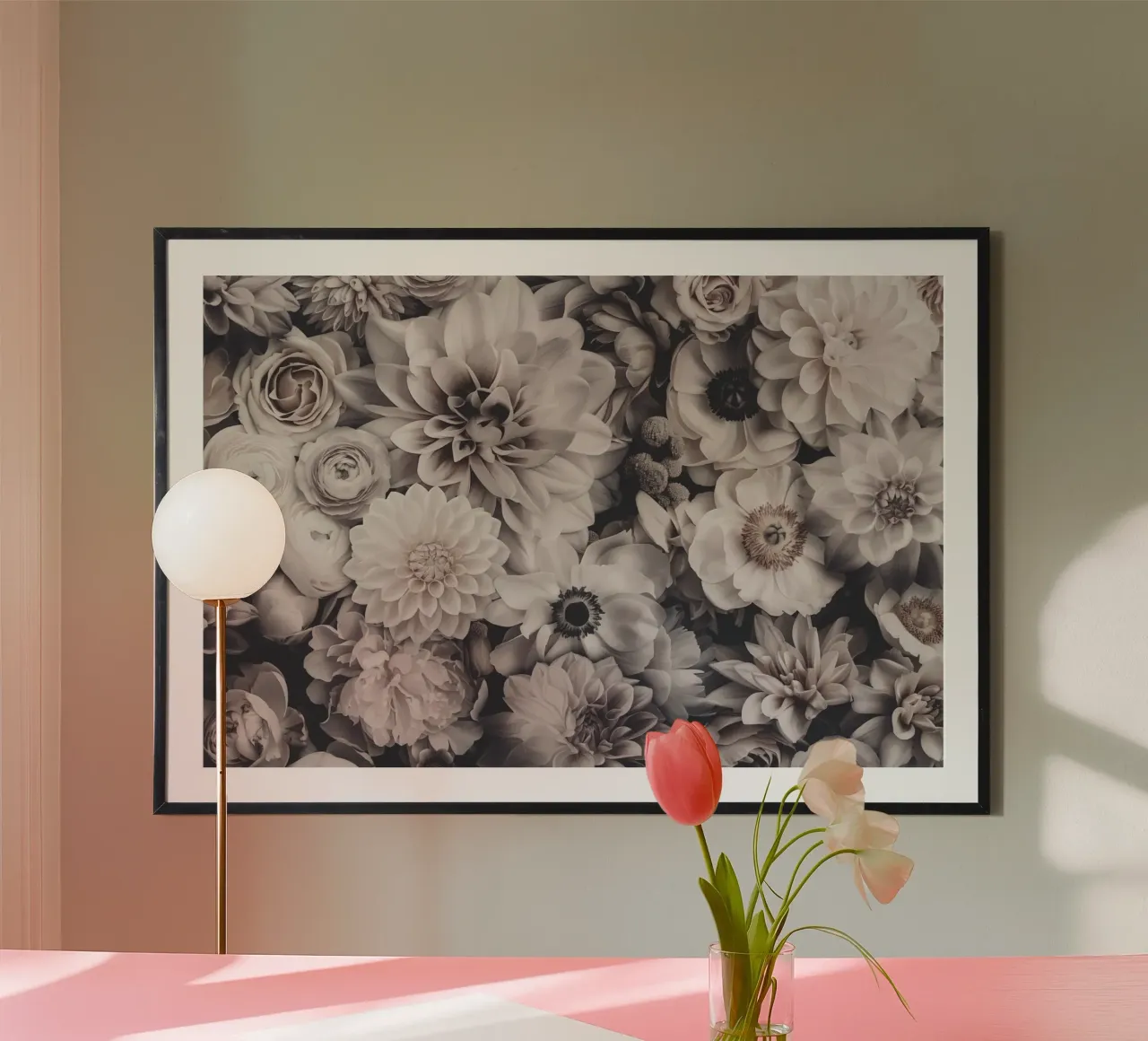 Bellezza senza tempo dei fiori d'avorio poster con telaio in plastica da Andrea Haase Floral Passion