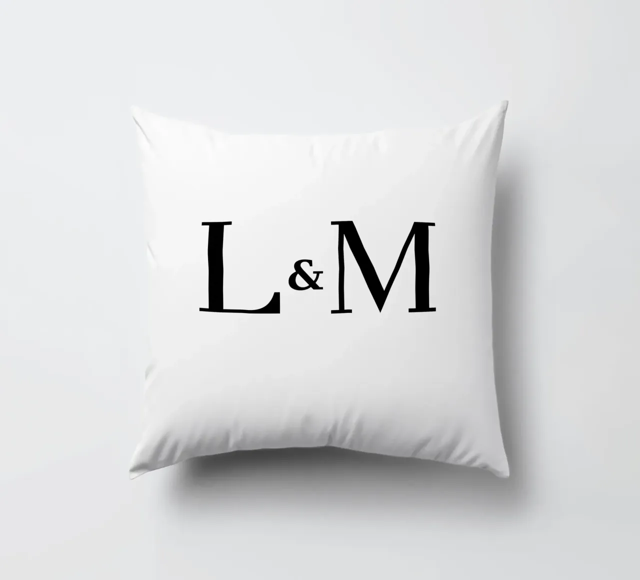 Lettera L & M design | Regalo personalizzato per le coppie cuscino da StrindesignStudio