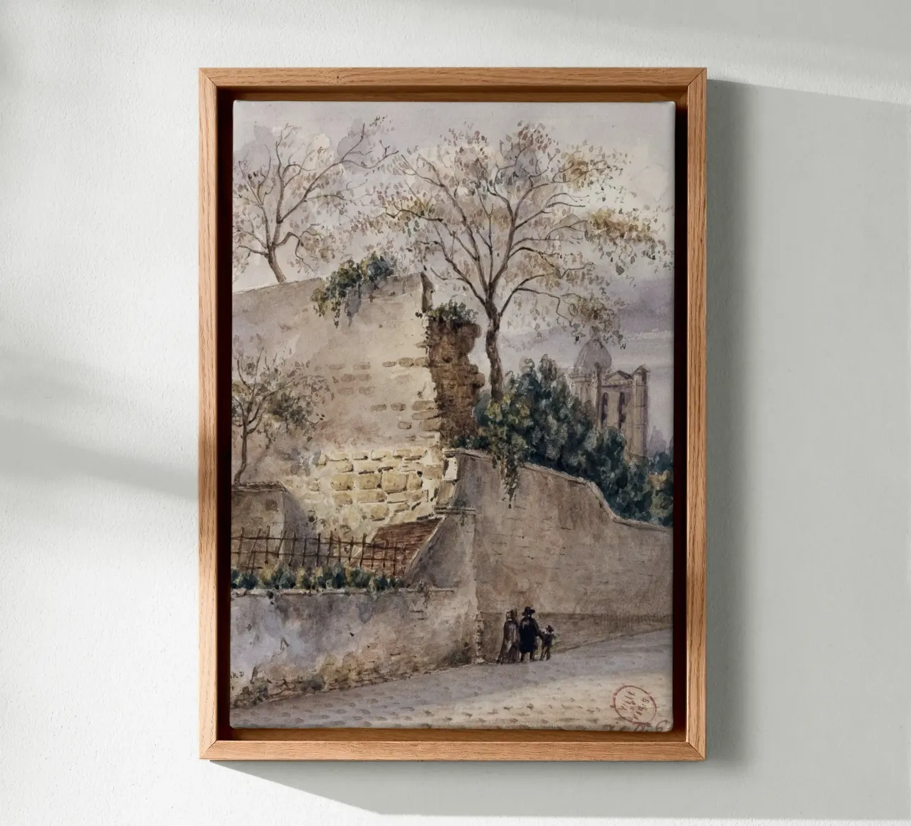 1864 Franse dorpsscène: Stenen muur & kerk in de verte canvas met Baklijst van ClubArt