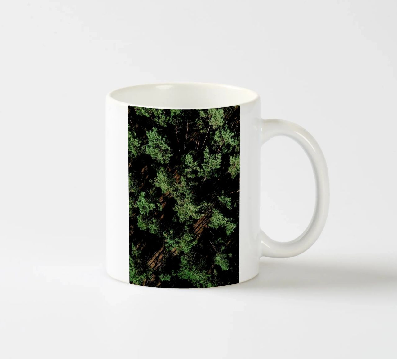 Just A Bunch Of Trees tazza in ceramica da Sebastian Hilgetag