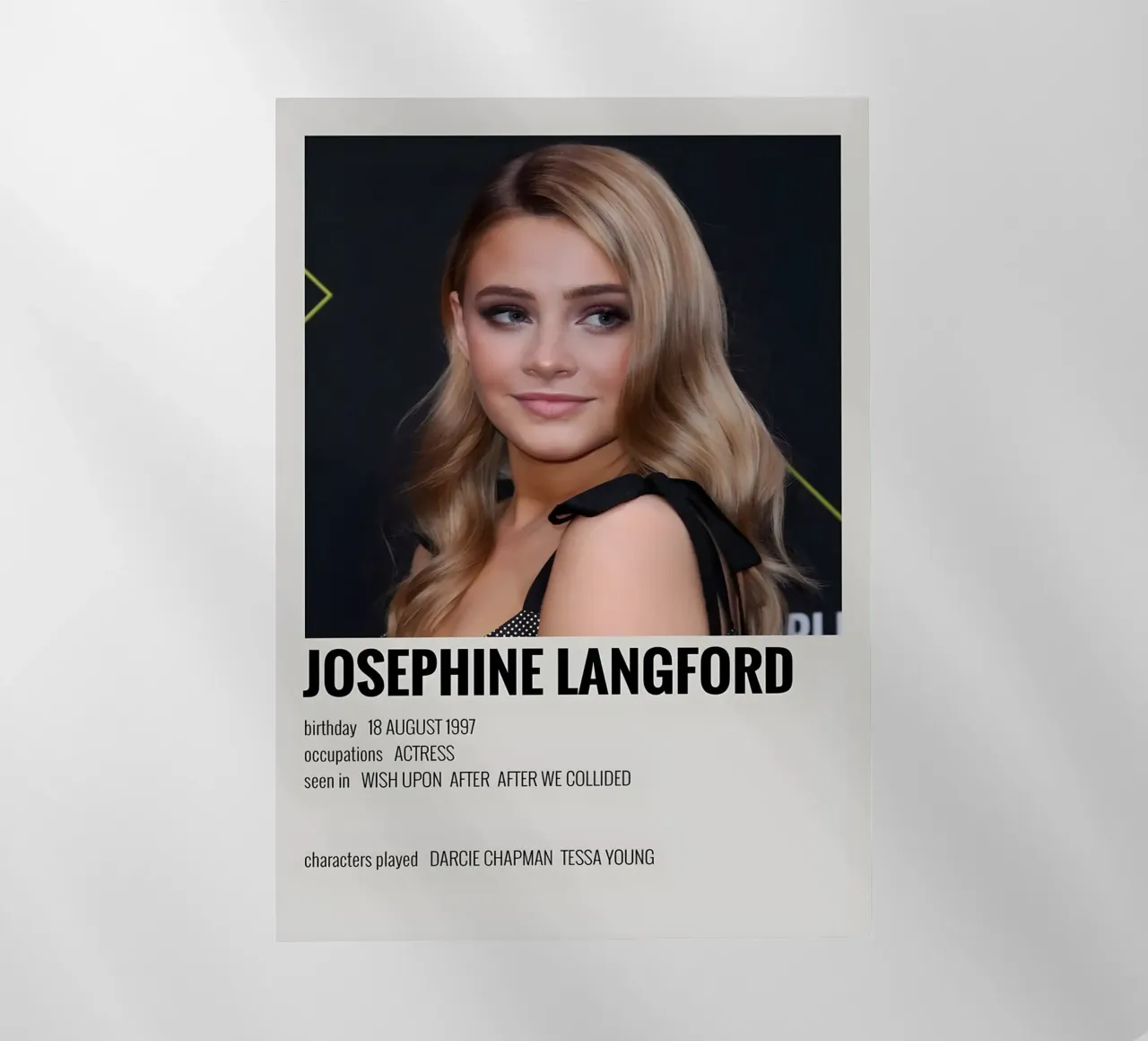 JOSEPHINE LANGFORD pellicola backlit da MVFminimalist