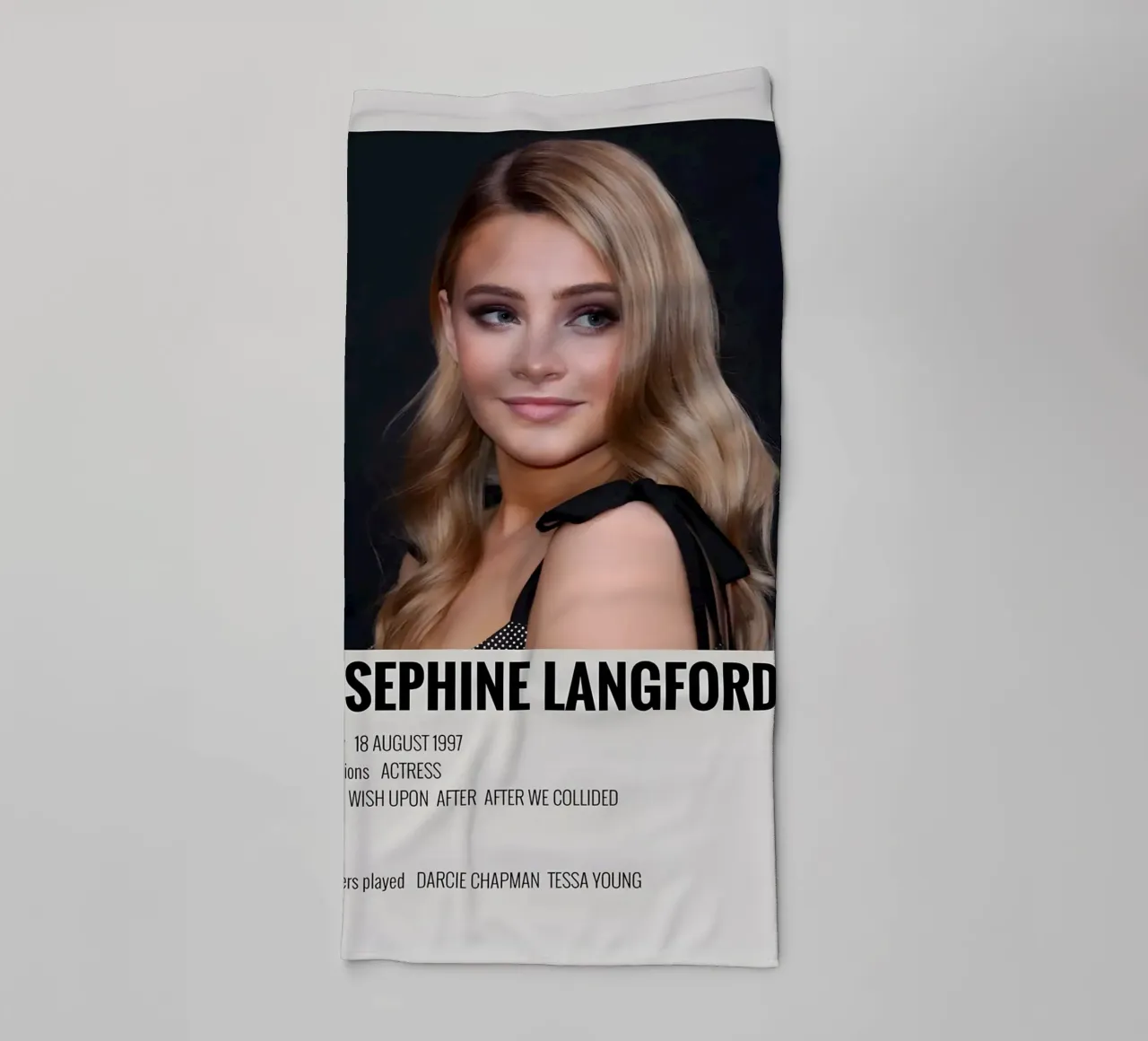JOSEPHINE LANGFORD Handtuch von MVFminimalist