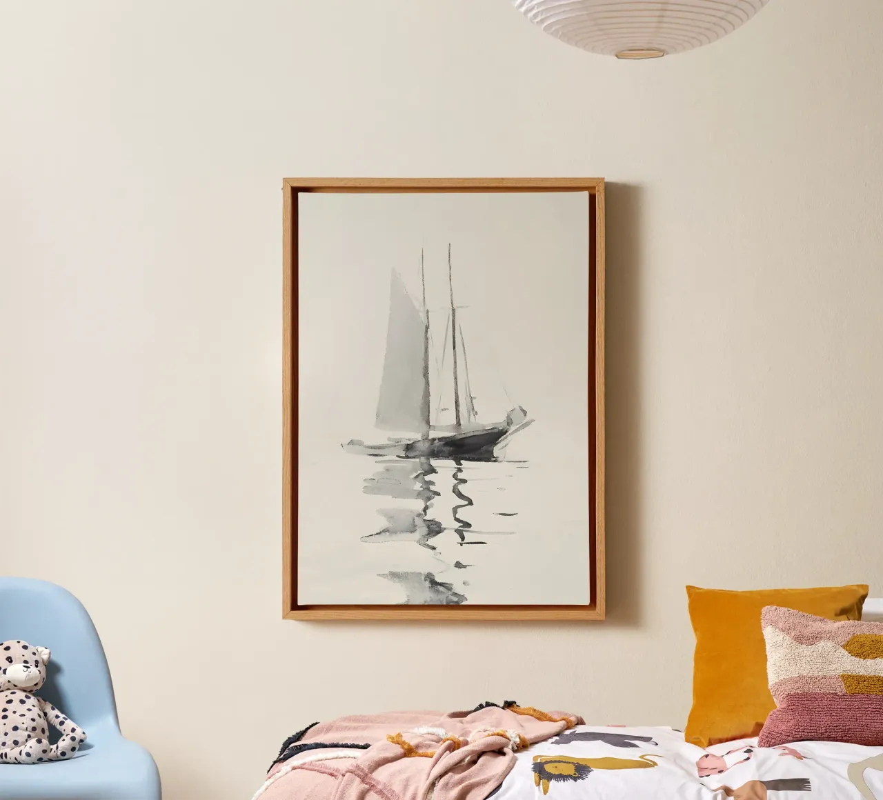 Minimalistisch zeegezicht: Monochrome Zeilboot Reflectie canvas met Baklijst van ClubArt