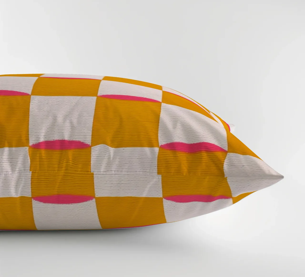 Quadrati e linee cuscino da Carinaprint