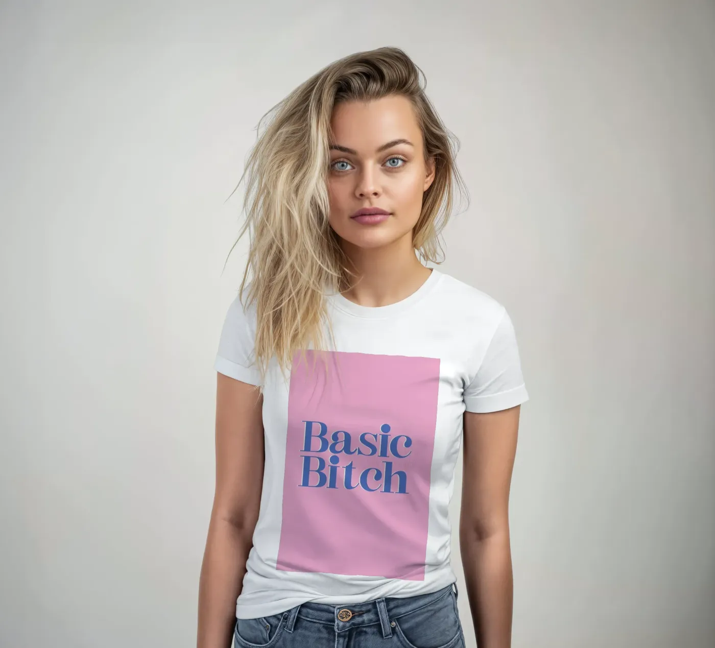 Basic Bitch t-shirt da donna da Ayleen