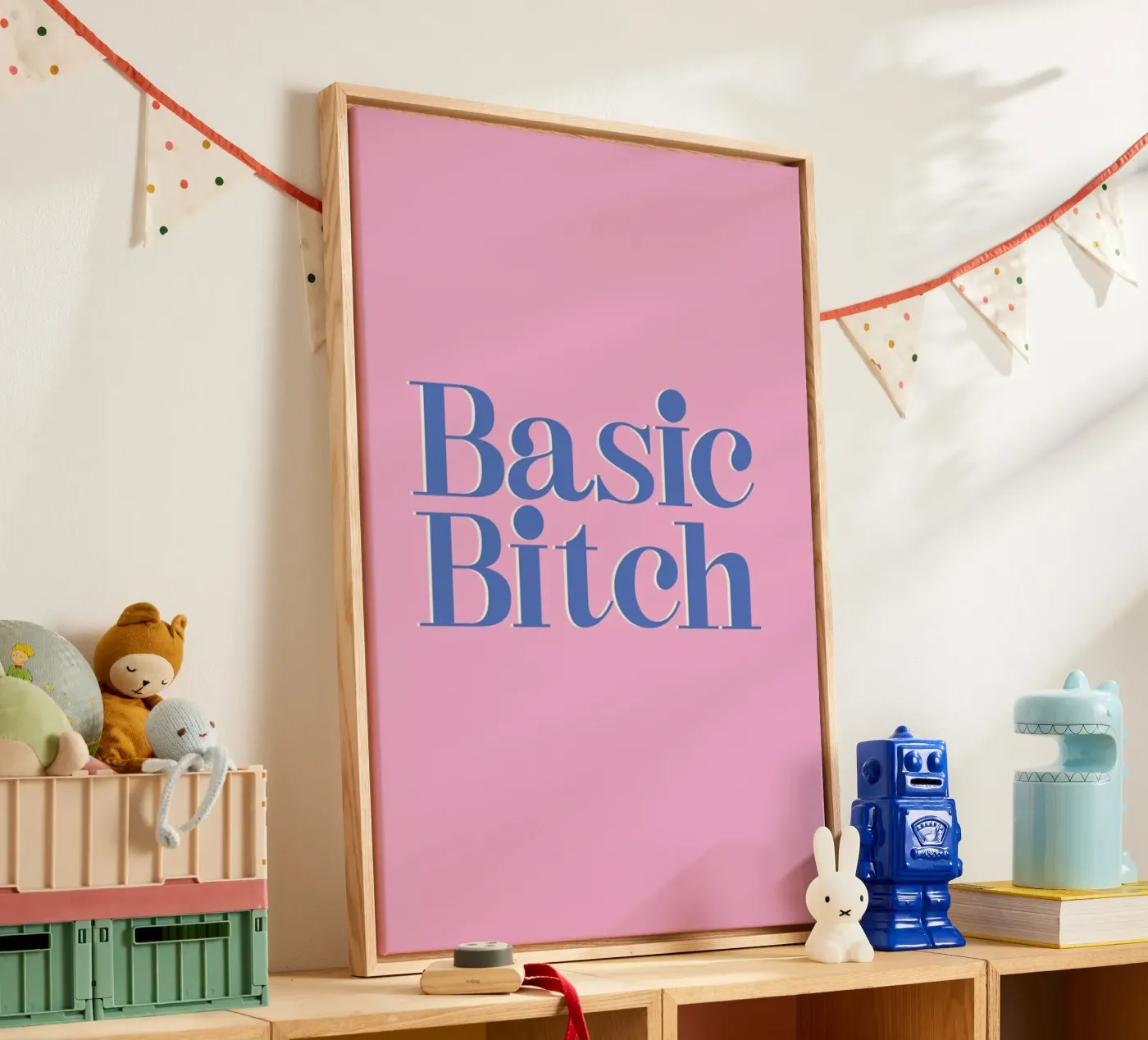 Basic Bitch canvas van Ayleen
